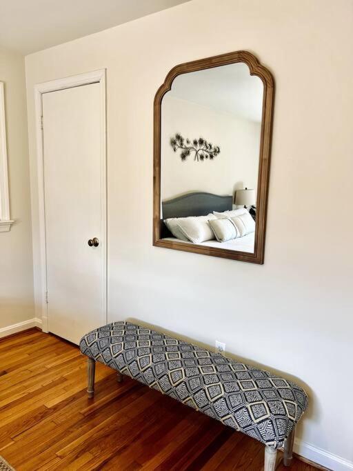 New 3 Brd Modern Urban Gateway Apartment Arlington Exterior photo